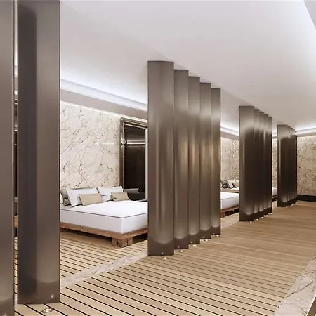 Ultima Crans Montana * Lens