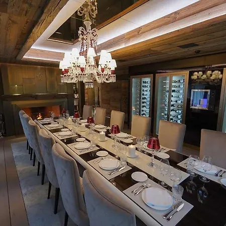 Ultima Crans Montana Hotel *