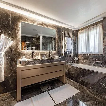 Hotel Ultima Crans Montana