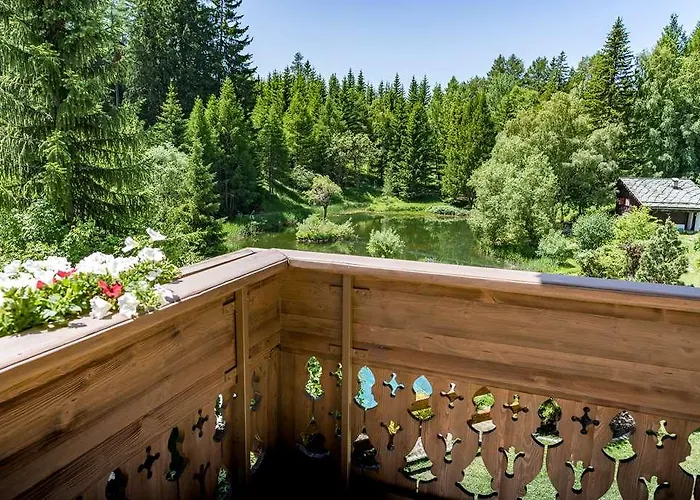 Ultima Crans Montana Hotel Lens