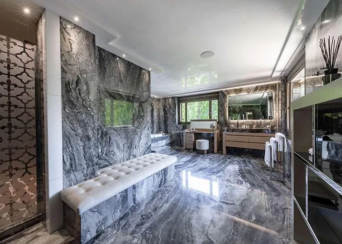 Ultima Crans Montana Hotel *