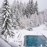 Ultima Crans Montana Lens